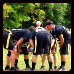 huddle of players
